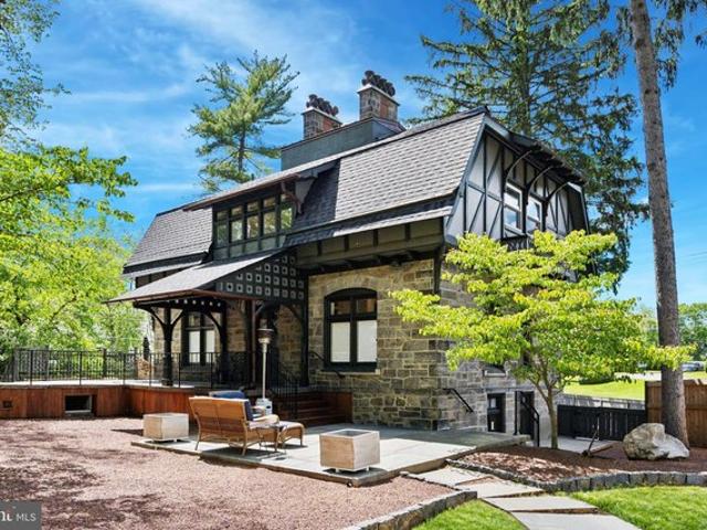 Condo for sale in Ardmore, Pennsylvania