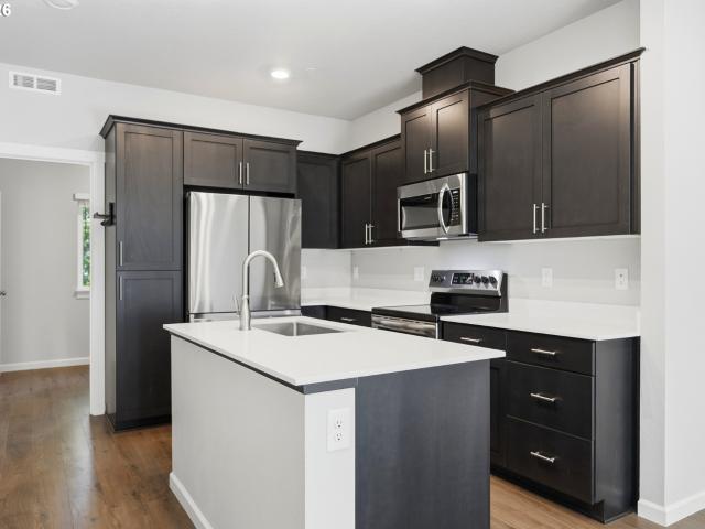 Condo for sale in Happy Valley, Clackamas County