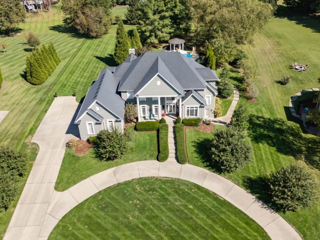 House for sale in Prospect, Oldham County