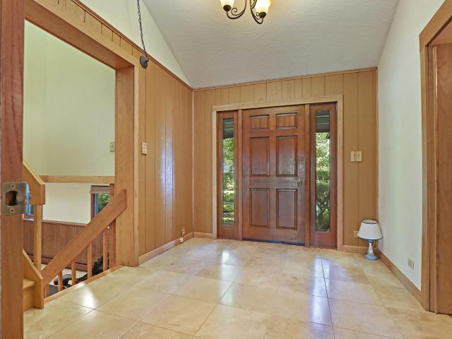 House for sale in Salem Lakes, Kenosha County