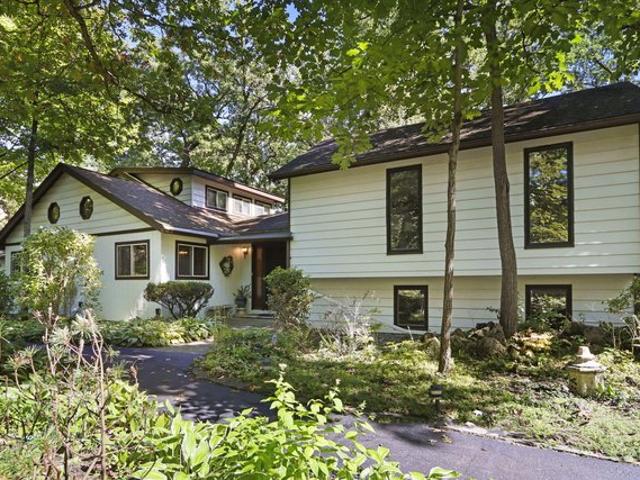 House for sale in Salem Lakes, Kenosha County