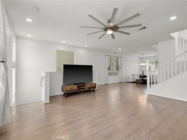 Townhouse for sale in Hawthorne