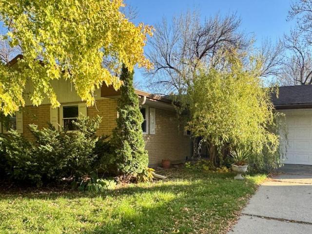 House for sale in Moorhead, Clay County