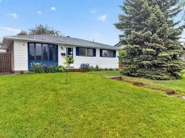 House for sale in Northwest, Alberta