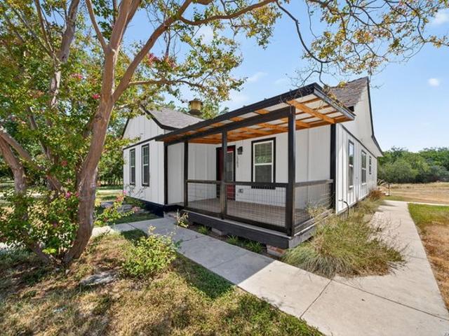 House for sale in Hondo, Medina County
