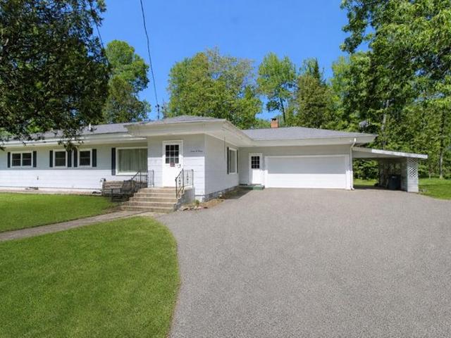 House for sale in Roscommon, Michigan