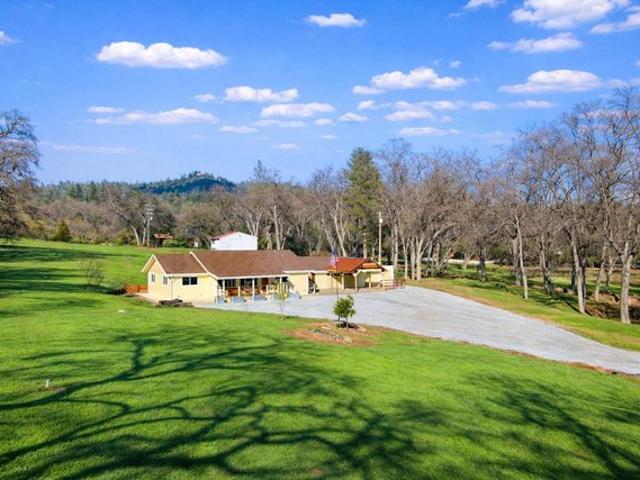 House for sale in Murphys, California