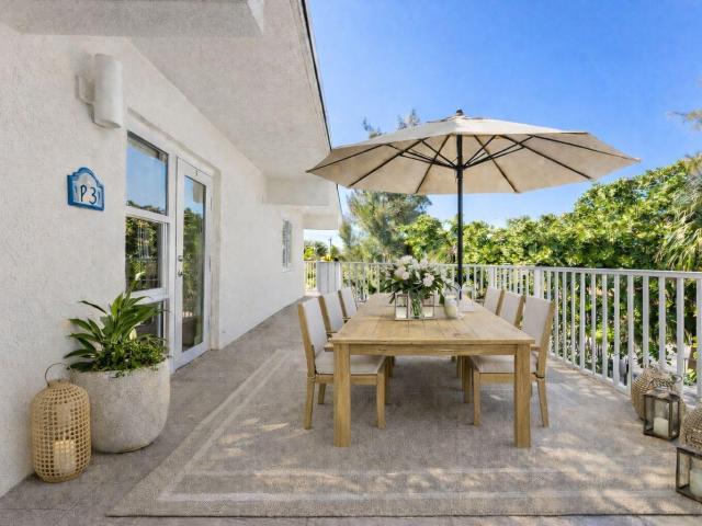 Condo for sale in Hillsboro Beach, Florida