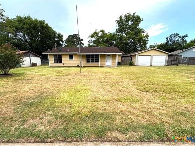 House for sale in Edna, Texas
