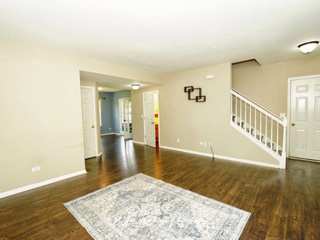 Condo for sale in Round Lake