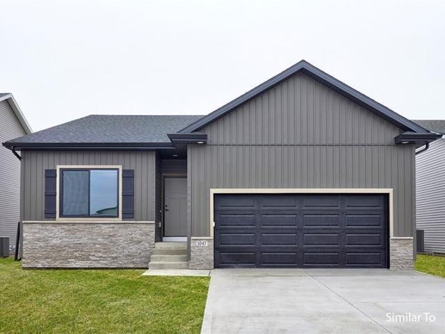 House for sale in Alder Pointe, Waukee