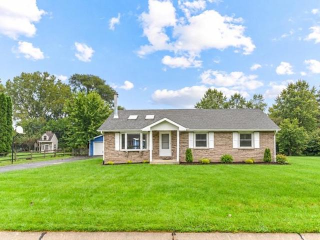 House for sale in Pleasant Prairie, Kenosha County