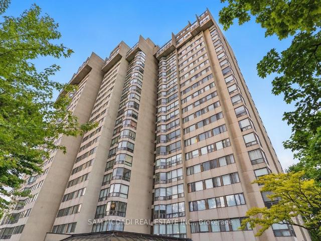 Condo for sale in City Centre, Mississauga