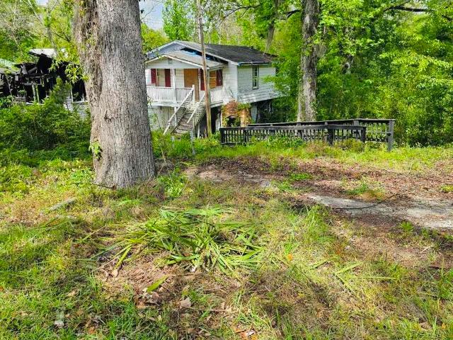 House for sale in Chattahoochee, Florida