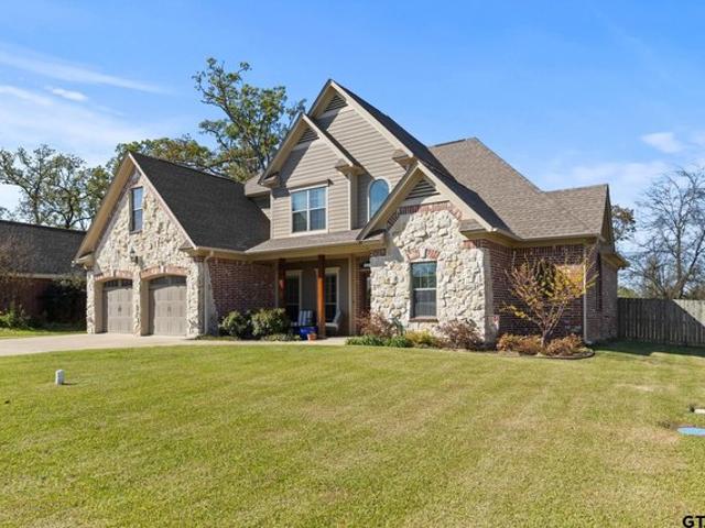 House for sale in Titus, Texas