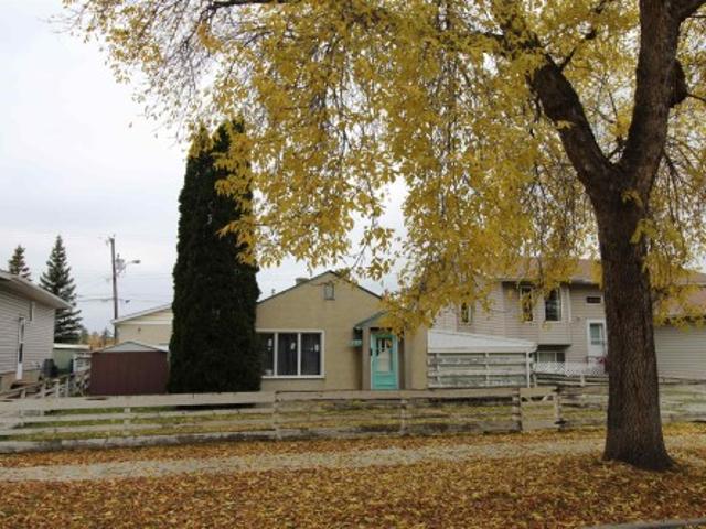 House for sale in Montrose, Edmonton