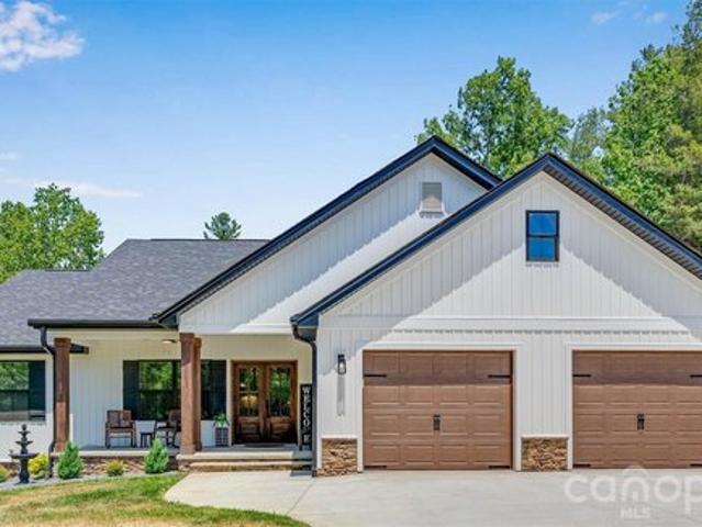 House for sale in Lenoir, North Carolina