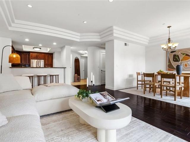 Condo for sale in Studio City Neighborhood Council District, Canoga Park