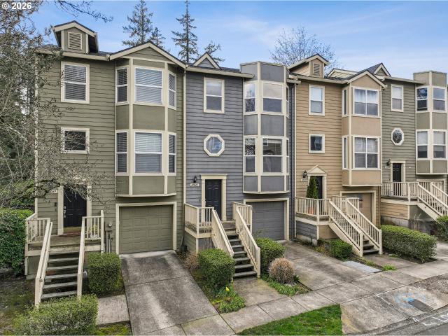 Townhouse for sale in Oregonia