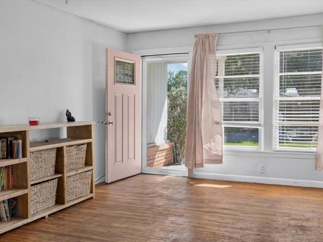 House for sale in Scruggs, Cleburne