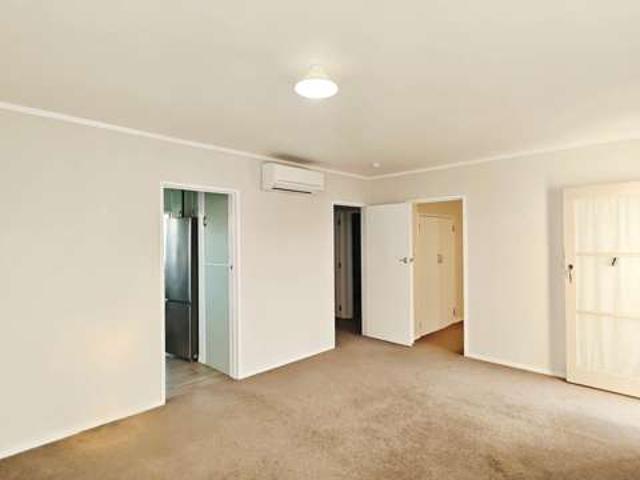 Apartment for rent in Wairau Valley