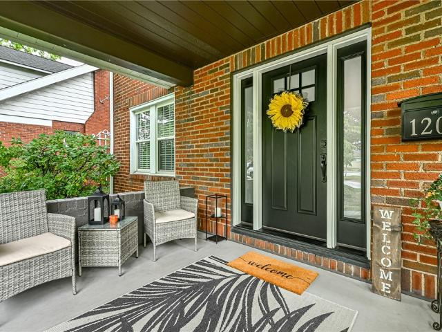 House for sale in Natrona Heights, Pennsylvania
