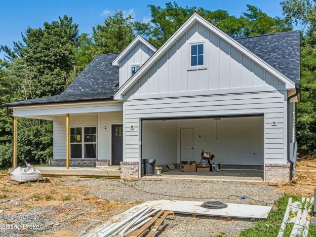 House for sale in Simpsonville, Shelby County