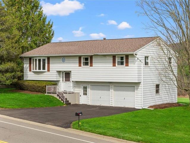 House for sale in Endwell, New York