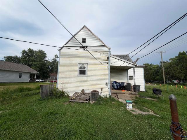 House for sale in Evansville, Indiana