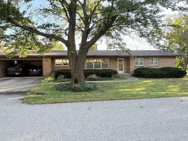 House for sale in Bethany, Missouri