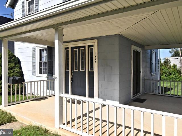 House for sale in Rydal, Pennsylvania