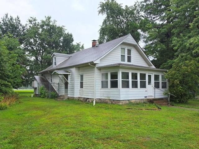 House for sale in Kell, Illinois