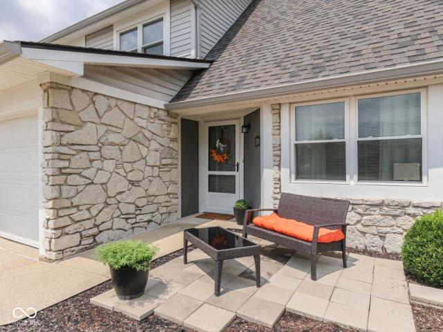 Condo for sale in Greenwood, Johnson County