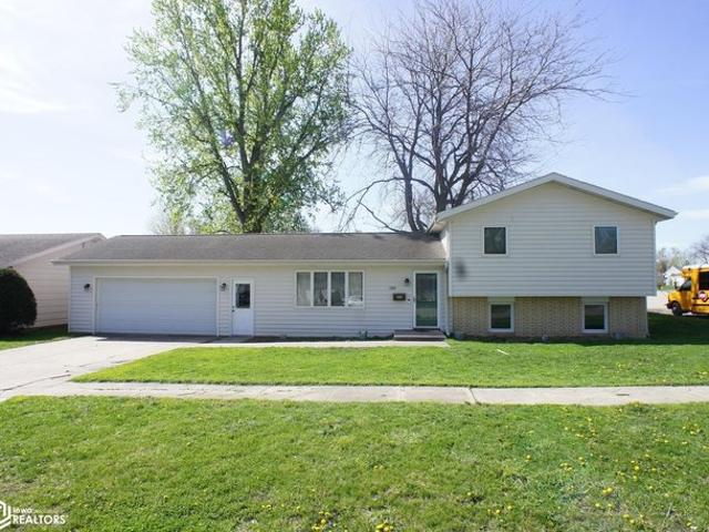 House for sale in Webster City, Iowa