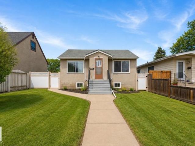 House for sale in Wedgewood, Alberta