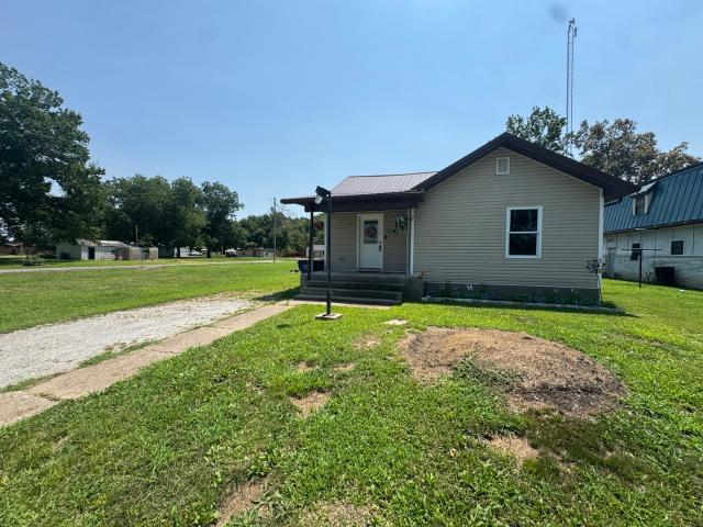 House for sale in West Frankfort, Illinois