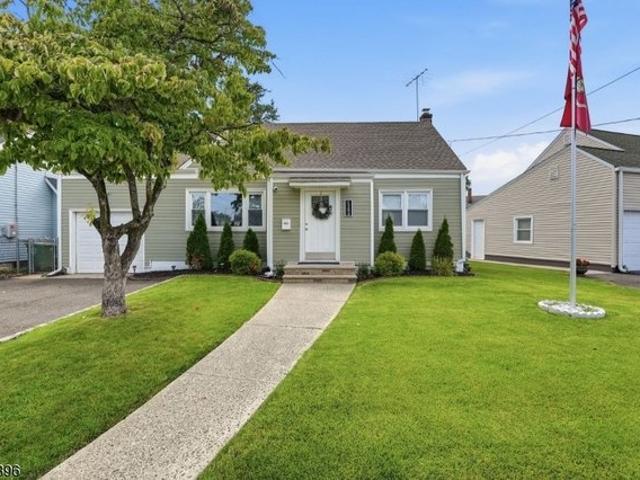 House for sale in Roselle, New Jersey