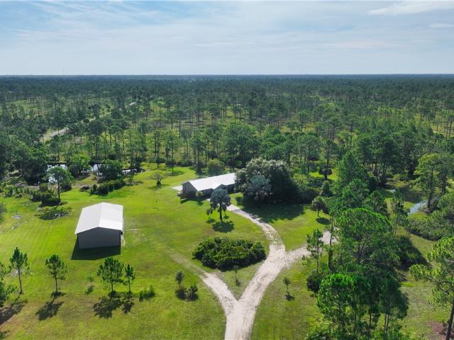 House for sale in Fellsmere, Florida