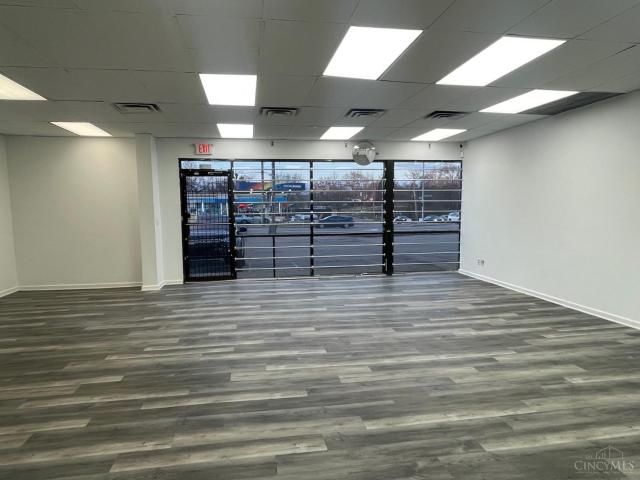 Commercial for sale in Roselawn, Ohio