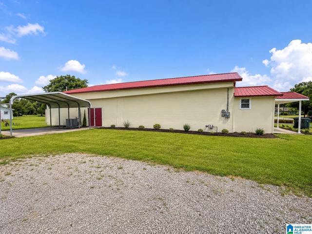 Commercial for sale in Clanton, Alabama