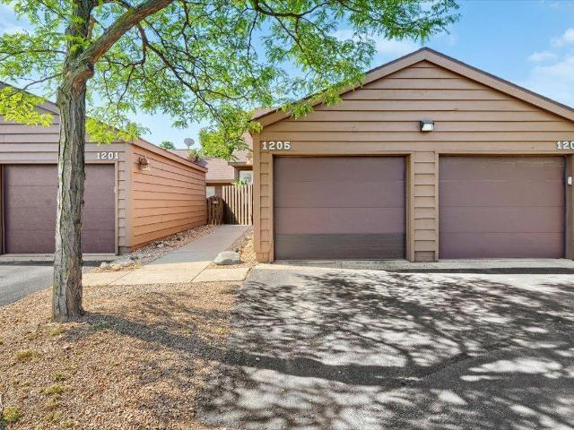 Townhouse for sale in Hennepin, Minnesota