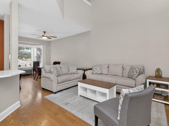 Townhouse for sale in Westmont, Illinois