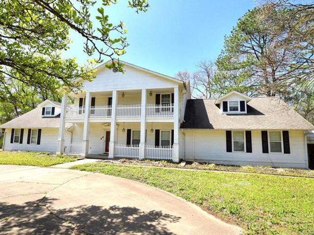House for sale in Tahlequah;ᏓᎵᏆ, Cherokee County