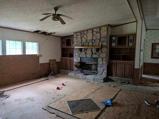 House for sale in Kissee Mills, Missouri