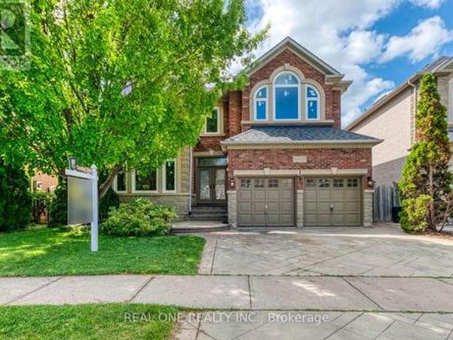 House for sale in Oakville, Ontario