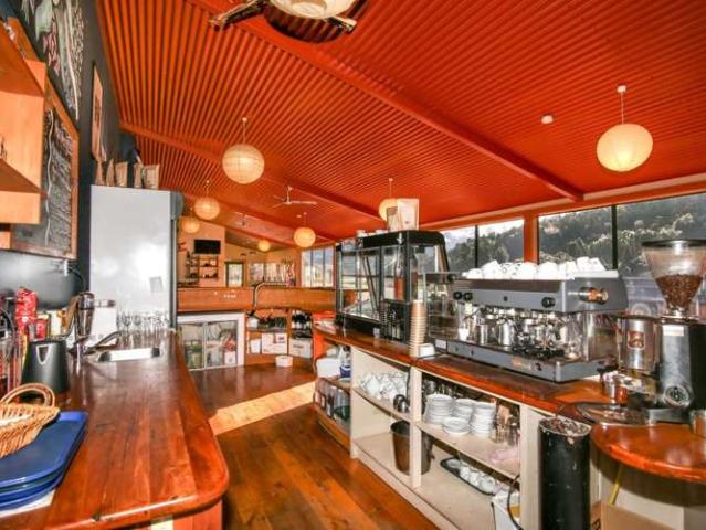 House for sale in Fairdown, West Coast