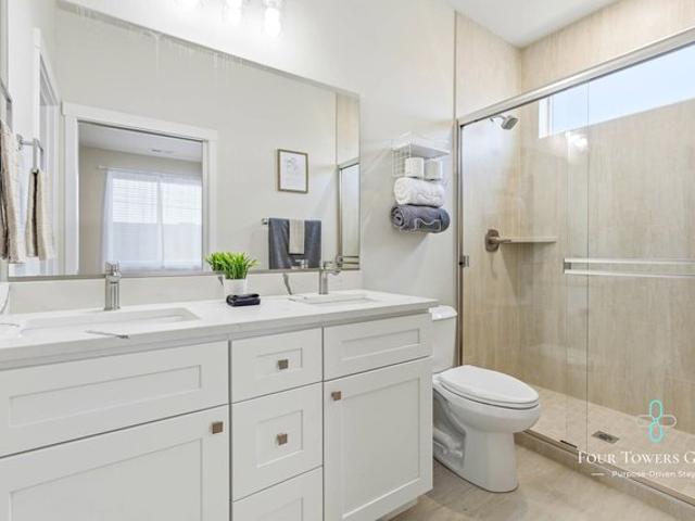 Townhouse for rent in Oregonia