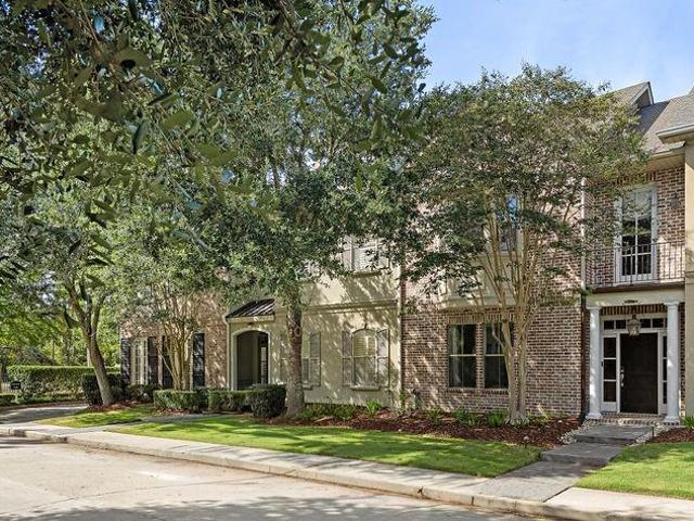 Townhouse for sale in Mandeville, Louisiana