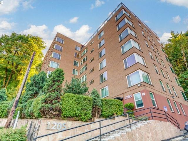 Condo for sale in Portland, Multnomah County