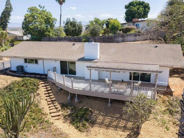 House for sale in Vista, California